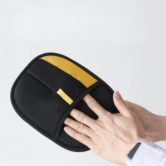 PawLush Pro pet hair remover glove